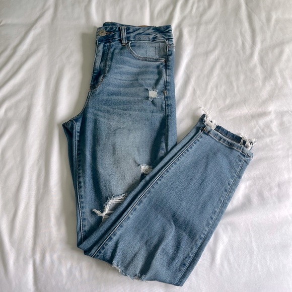 American Eagle Next Level Stretch Ripped Skinny Jeans - Picture 1 of 6